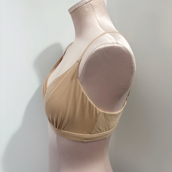 SKIMS Crossover Bralette Size Large Tan Fits Everybody No Underwire Soft V Neck - Picture 7 of 15